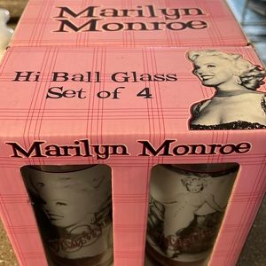 Marilyn Monroe glassware